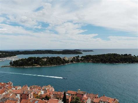 Cameo rovinj Fly from Rome (FCO) to Verona (VRN) Take the train from Verona Porta Nuova to Venezia S