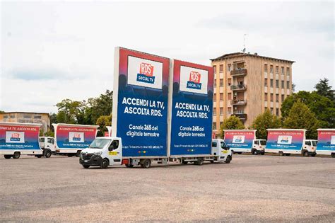 Camion vela 6x9  Richiedi un preventivo personalizzato