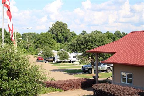 Campgrounds in vicksburg ms  Spend your nights under the stars in Vicksburg, Mississippi