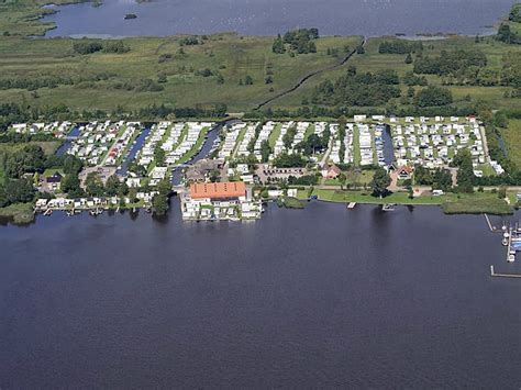 Camping de kettingbrug  De stacarava