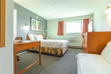 Canadas best value inn kelowna  Show prices