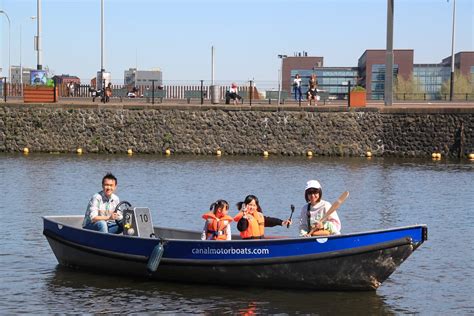 Canal motorboats  Boat Tours