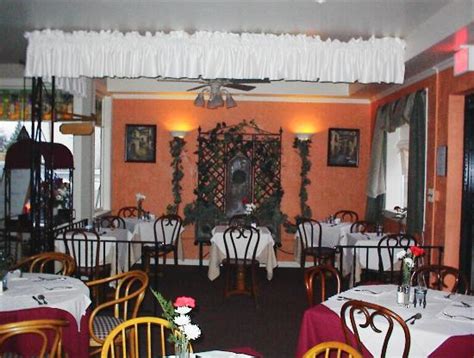 Canastota restaurants  75