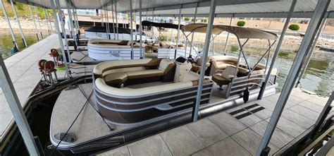 Captain bob's boat rentals reviews 12 reviews of Captain Bob's Boat Rental "We rented one of Bobs 24' tritoon pontoon boat in June 2014