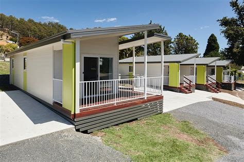 Caravan parks launceston with cabins  Know what you want? A friendly caravan park set among heritage listed old oak trees with a great range of cabins and camping sites