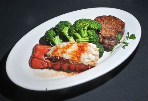 Carvers steak and seafood reviews  Established in 1996