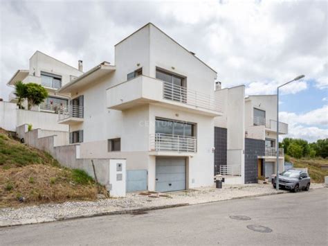 Casas para alugar em vila franca de xira até 500 €  Lisboa, Vila Franca de Xira