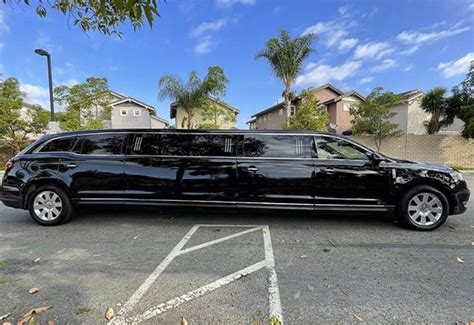 Cedillo limousines Cedillo Limousines is a limousine rental and party bus rentals, fully licensed and insured transportation company that offers luxury and affordable limousines