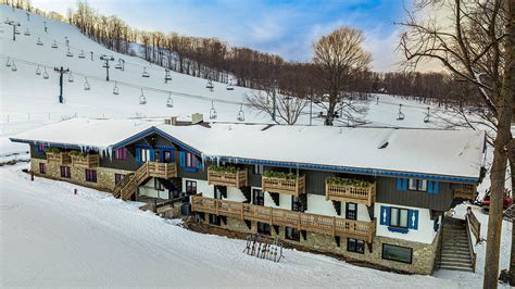 Chalet edelweiss boyne  And Edelweiss Club is the ideal location for a year-round home or a seasonal retreat