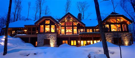 Chalet for rent mont tremblant  Studio, Pool, Full Kitchen, Private Balcony, Wi-Fi