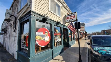 Charlies pizza wareham ma  Blue Foot Cafe (0