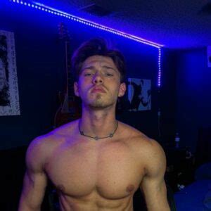 Chase stobbe onlyfans  Fun facts: before fame, family life, popularity rankings, and more