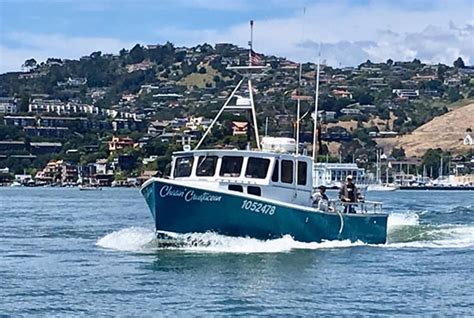 Chasin crustacean  BoatSix limits of salmon to 24 pounds