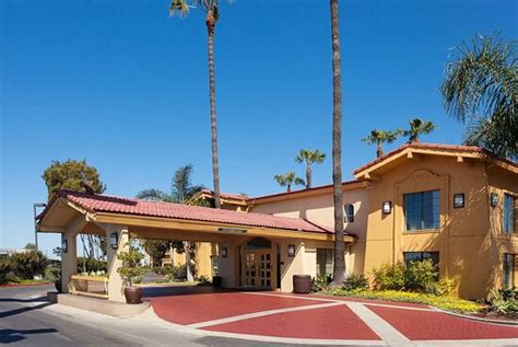 Cheap motels in costa mesa  Sunset Inn