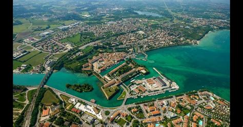 Cheap rental cars peschiera del garda  Well-known for its family-friendly environment and proximity to great restaurants and attractions, Bed & Breakfast Vecchio Mulino makes it easy to enjoy the best of Peschiera del Garda