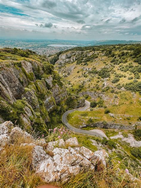 Cheddar gorge webcam  Glastonbury and Cheddar Gorge Guided Day Tour from London