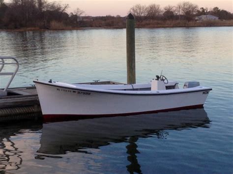 Chesapeake deadrise boat plans  Draft 3’ 6”