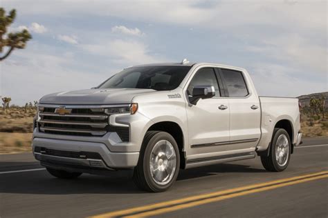 2024 Chevrolet Silverado 1500 High Country Specs & Features