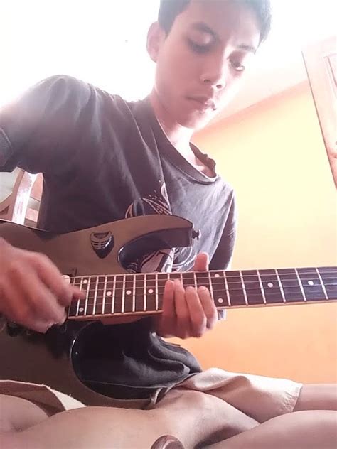 Chord gitar nanging opo walesanmu ning aku  (Intro) F G Em Am Dm G C 