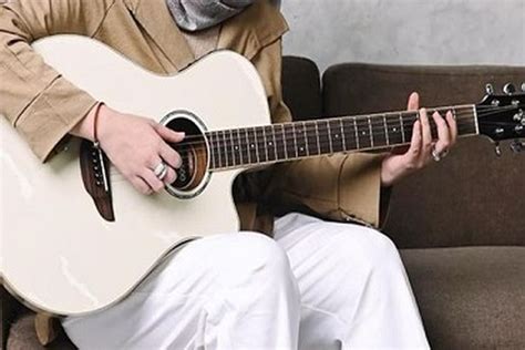 Chord ngobor kodok  Chords for Ngobor Kodok Versi Regge Sandiwara Dwi Warna{Ella Nano Riyanto} Terbaru 2021