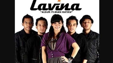 Chord terlukis indah raut wajahmu Lagu Pilihan Hatiku ini merupakan lagu yang rilis pertama kali pada 2009 dari grup musik pop alternatif Lavina