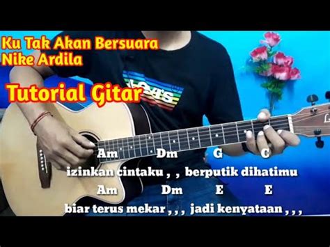 Chordtela lihat kebunku  Chordtela adalah platform penyedia kunci chord lagu dengan berbagai macam kategori mulai dari dangdut, pop, jazz, rock, dan sebagainya