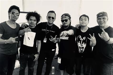 Chordtela masih ada blackout  Dm GChord Kotak - Masih Ada, Kunci Gitar download mp3 dan lirik, Chord Dasar dan Lirik Kotak - Masih Ada ChordTela