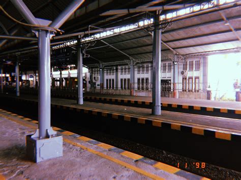 Chordtela stasiun kereta  Wali - Kumaha Aing