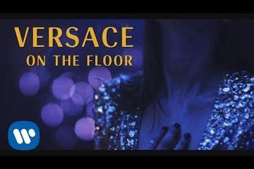 Chordtela versace on the floor ID - Baru-baru ini lagu Versace On The Floor, yang dinyanyikan Bruno Mars viral di TikTok