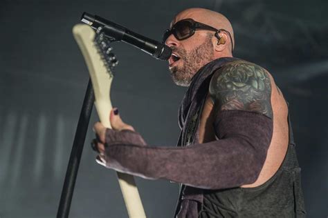 Chris daughtry bulge Chris Daughtry’s wife is pushing back against “rumors and assumptions” about her 25-year-old daughter’s death earlier this month