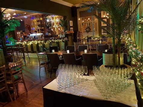 Christmas party venue dublin  Hire 1000s of creative spaces, private dining rooms, affordable halls, local pubs, iconic landmark venues