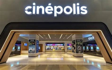 Cinepolis plaza renon foto Plaza Renon