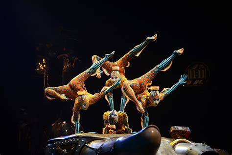 Cirque du soleil dress code las vegas  Guests under 18 years of age must have parent or guardian permission to