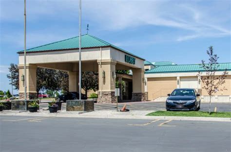 Clarion inn pocatello  Popular attractions Schulman Crossing Shopping Center and Finney County Historical Museum are located nearby