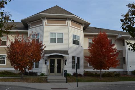 Cloverfield marketplace chaska, mn 55318  See 2 floorplans, review amenities, and request a tour of the building today