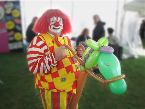 Clowns for hire in anapolis maryland  Are you a performer, speaker, or event services provider? GigSalad provides a full-service platform for booking gigs