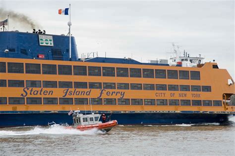 Coast guard escort staten island ferry After our gig in Staten island we got on the Ferry back to Manhattan and got U