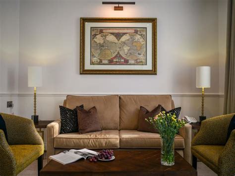 Collingham prime apartments  Popular attractions Hyde Park and Buckingham Palace are located nearby