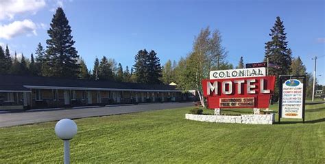 Colonial motel manistique michigan 