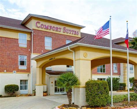 Comfort suites near university  Comfort Suites Fort Collins Near University