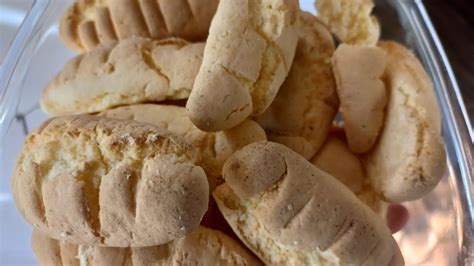 Como fazer biscoito quebrador de polvilho doce Modo de Preparo