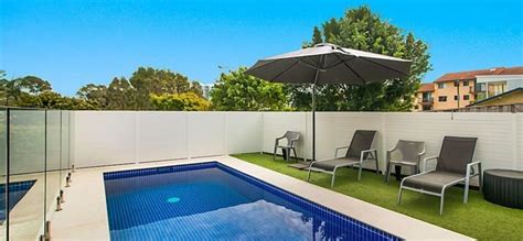 Coolangatta caravan park pet friendly  From $650