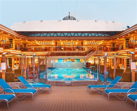 Costa diadema photos cabines  You can expect a space ratio of 31 tons per passenger on this ship