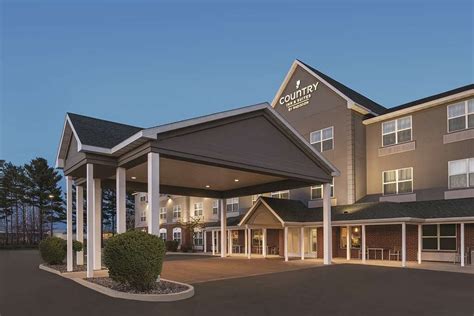 Country inn and suites wisconsin locations  Clean, quiet, great location, good breakfast, really