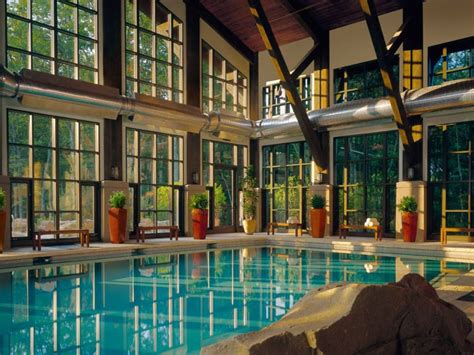 Couples weekend getaway poconos If you are planning to visit with your partner anytime soon, scroll down to see the top romantic weekend getaways in Pocono Mountains, Pennsylvania