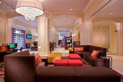 Courtyard marriott iberville new orleans reviews  This classic, 111-room New Orleans boutique hotel is an upper-middle-range historic property in the French Quarter, just a block from Bourbon Street