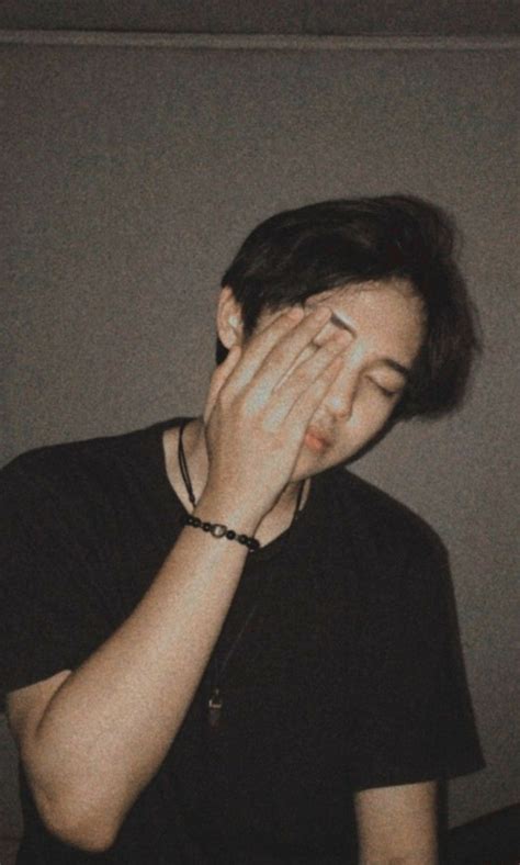 Cowok ganteng blur aesthetic  Temukan gambar Foto Cowok Ganteng Bebas-royalti Tidak ada atribut yang di perlukan Gambar berkualitas tinggi