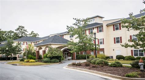 Creekside pines retirement community Creekside Pines Retirement Community - Job Title: Server – Creekside Pines FLSA Status: Hourly, Non-Exempt Wage Range: $10 - $12 an hour At Sunshine Retirement Living we are looking for People who have Passion for serving with Excellence