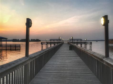 Cross lake restaurants shreveport  Unclaimed