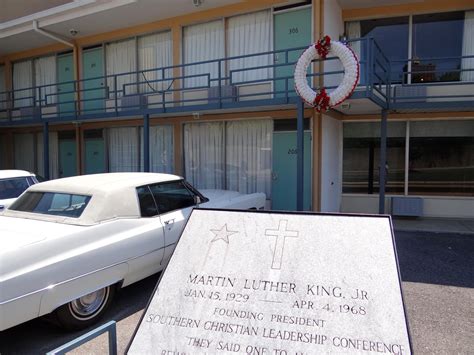 Crown motel mlk  is just one mile from Ronald Reagan Washington National Airport